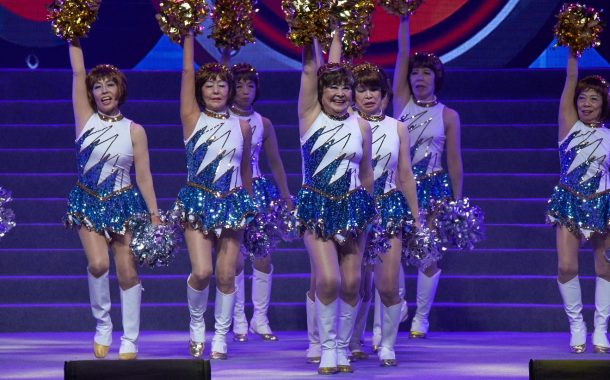 日本70歲辣嬤組成熟齡啦啦隊攻頂台北小巨蛋  精湛演出博得滿堂彩