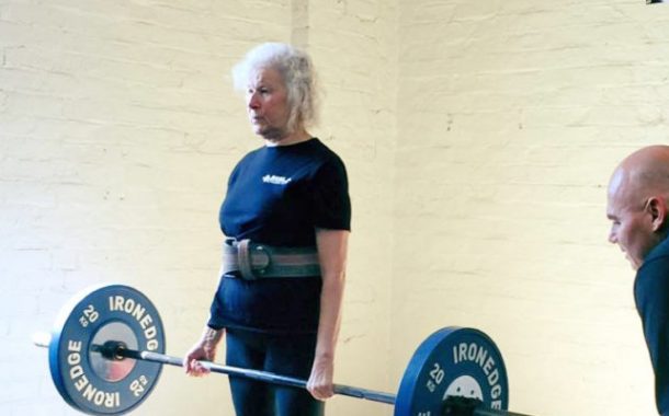 澳洲高齡健身教練：重量訓練適合任何年齡，年長者甚至能比年輕的自己更強壯！