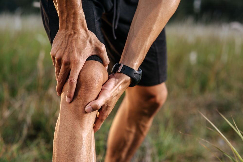 膝蓋痛怎麼辦？專家拆解膝關節炎原因、症狀及如何預防及治療