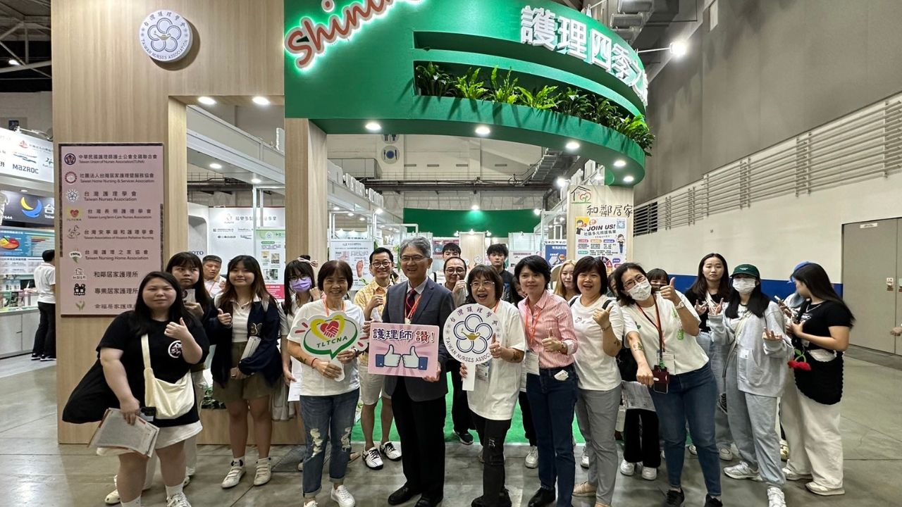 【台灣護理學會專欄】從一場展覽，看見護理的溫度─護理人員在長照場域的角色
