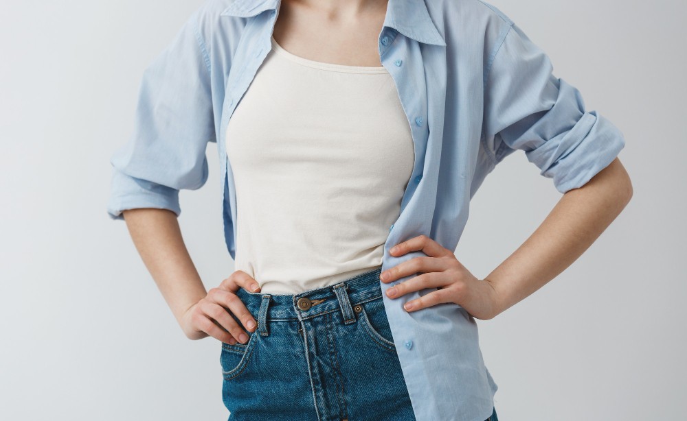 子宮內膜癌有哪些早期症狀？熟齡女性最需注意「停經後出血」警訊