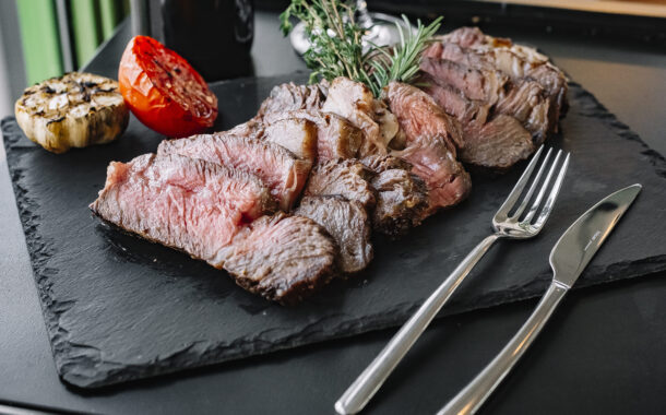 年紀越大，越要吃肉？醫學告訴你吃肉的好處