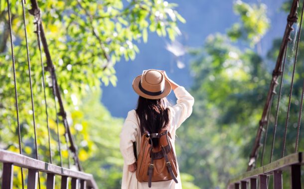 少一點比較，多一點深度：從旅行、金錢到選擇順序的熟齡生活思考