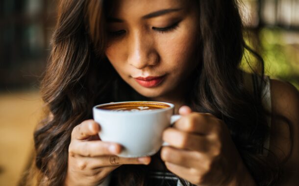 哈佛追蹤40年！證實：每天這杯數的咖啡或茶，失智症風險降低