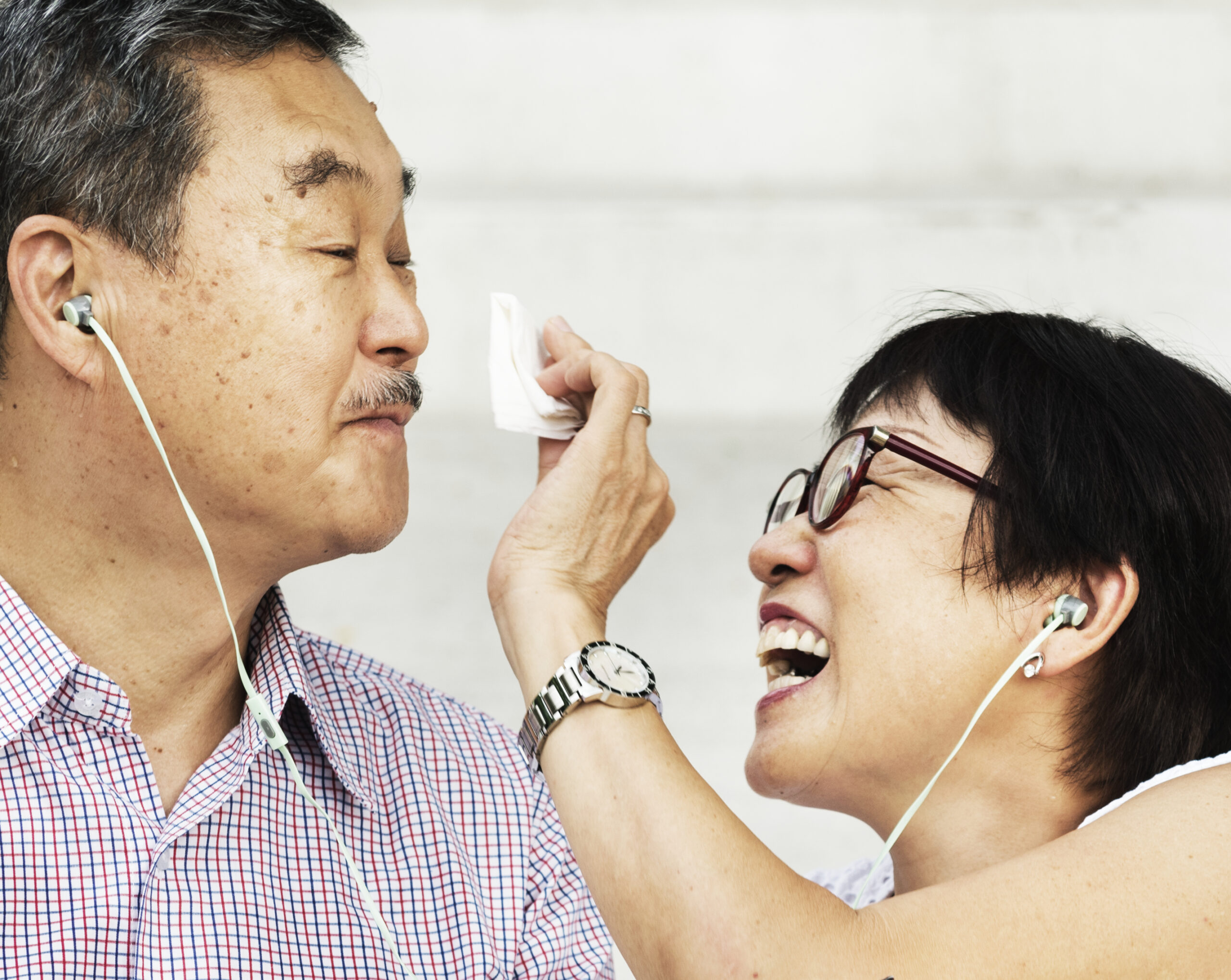 老人斑其實是身體在求救：從皮膚到內臟，揭開健康長壽的真相