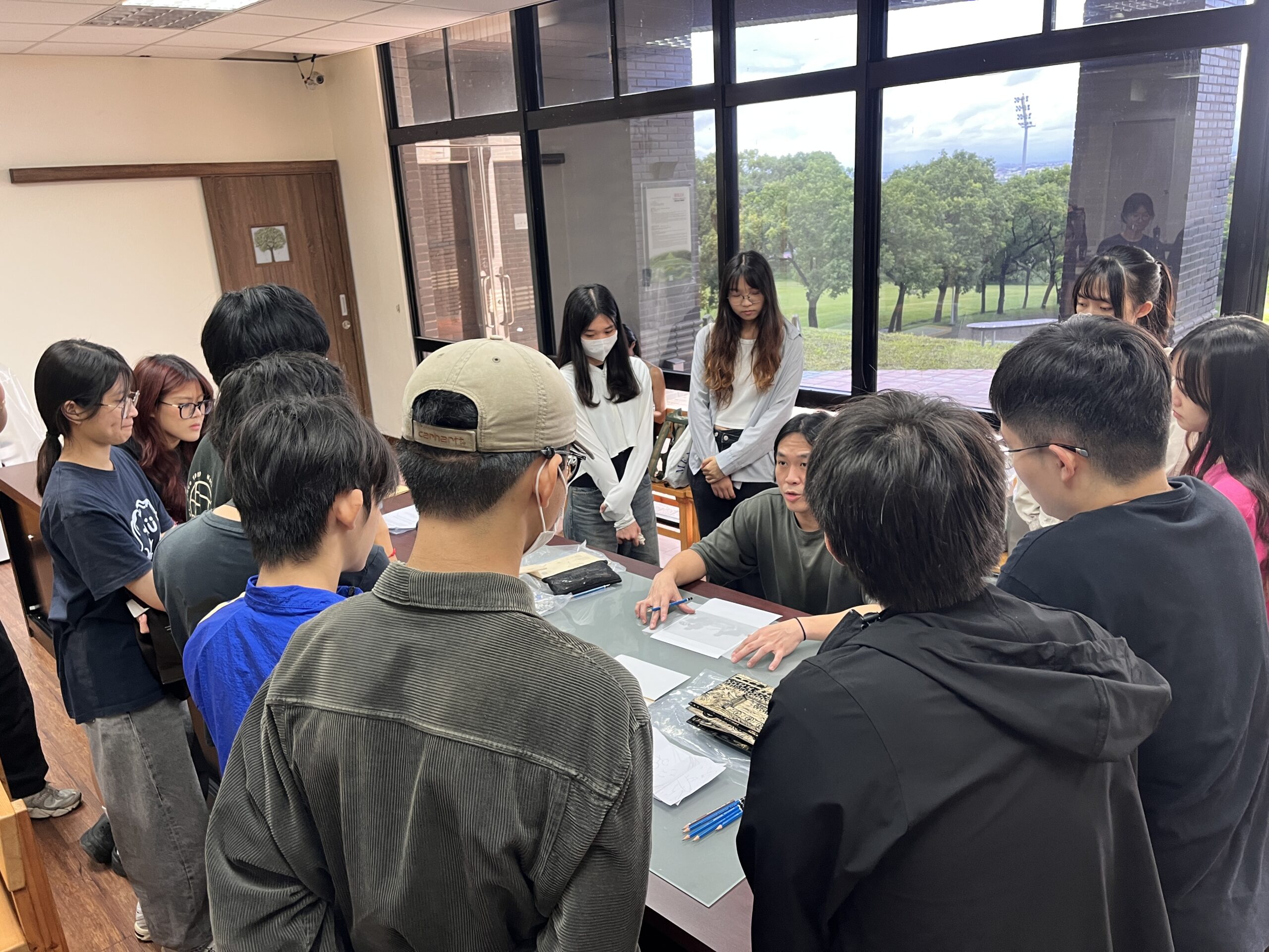 以轉型正義修補社會裂痕：從地方記憶出發，開出共學共融的社會處方